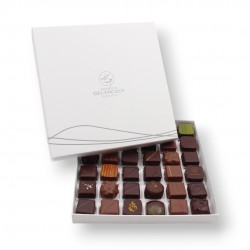 Ballotin garni de chocolats...